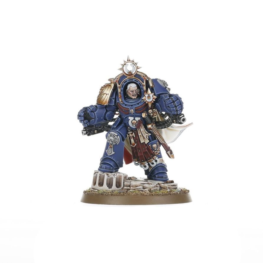 Warhammer40K Ultramarines Marneus Calgar in Armour of Antilochus – Image 2
